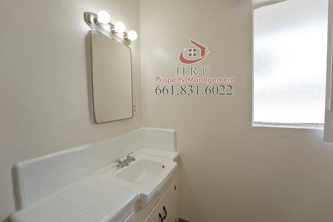 Princeton Ave. - Photo 6 of 26