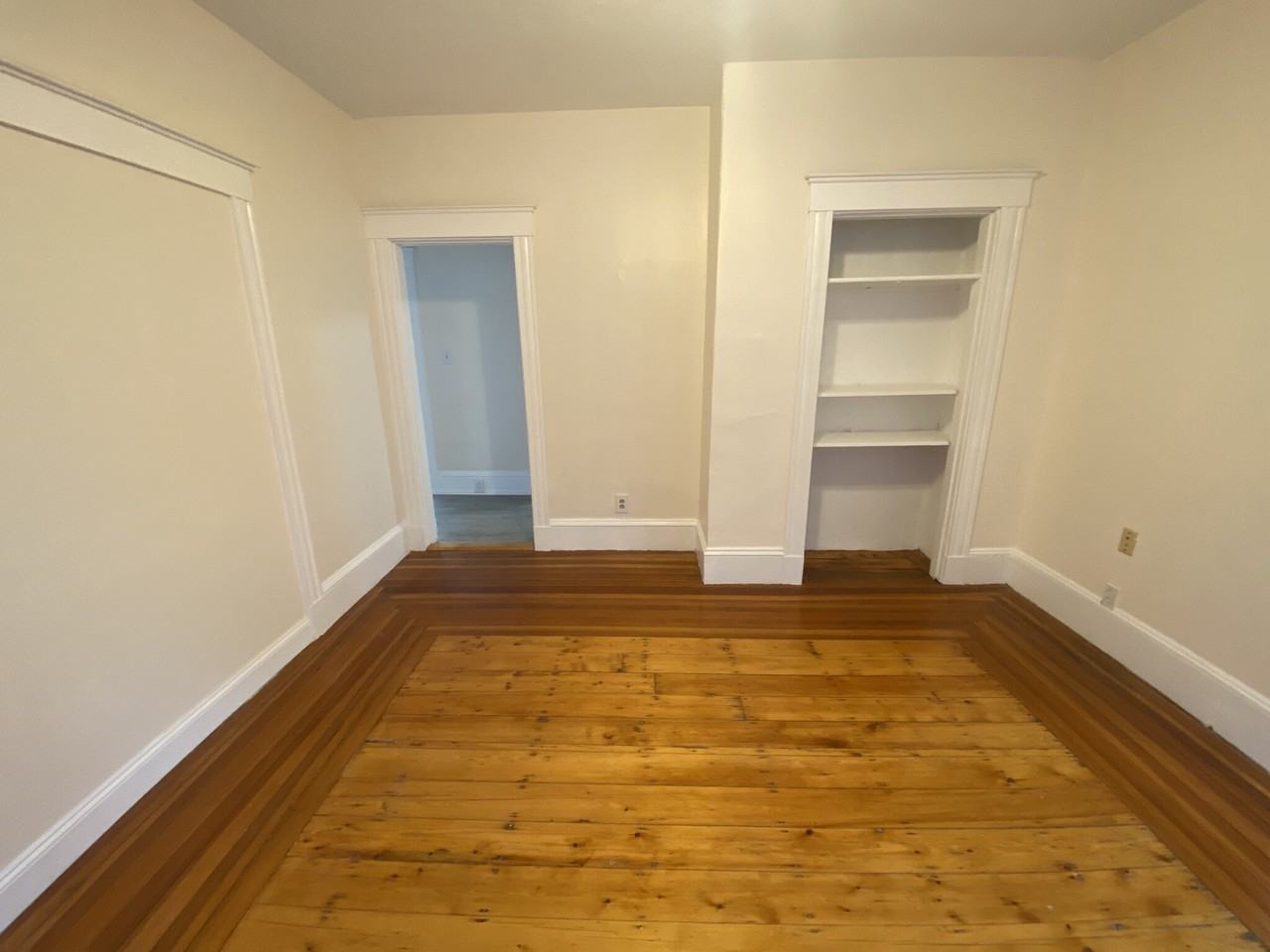 Everett Ave #1 - Photo 6 of 24