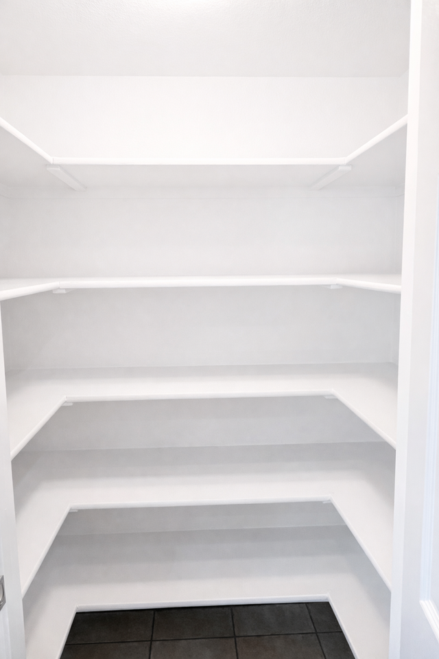 2040 Echo Valley Pkwy - Photo 6 of 22