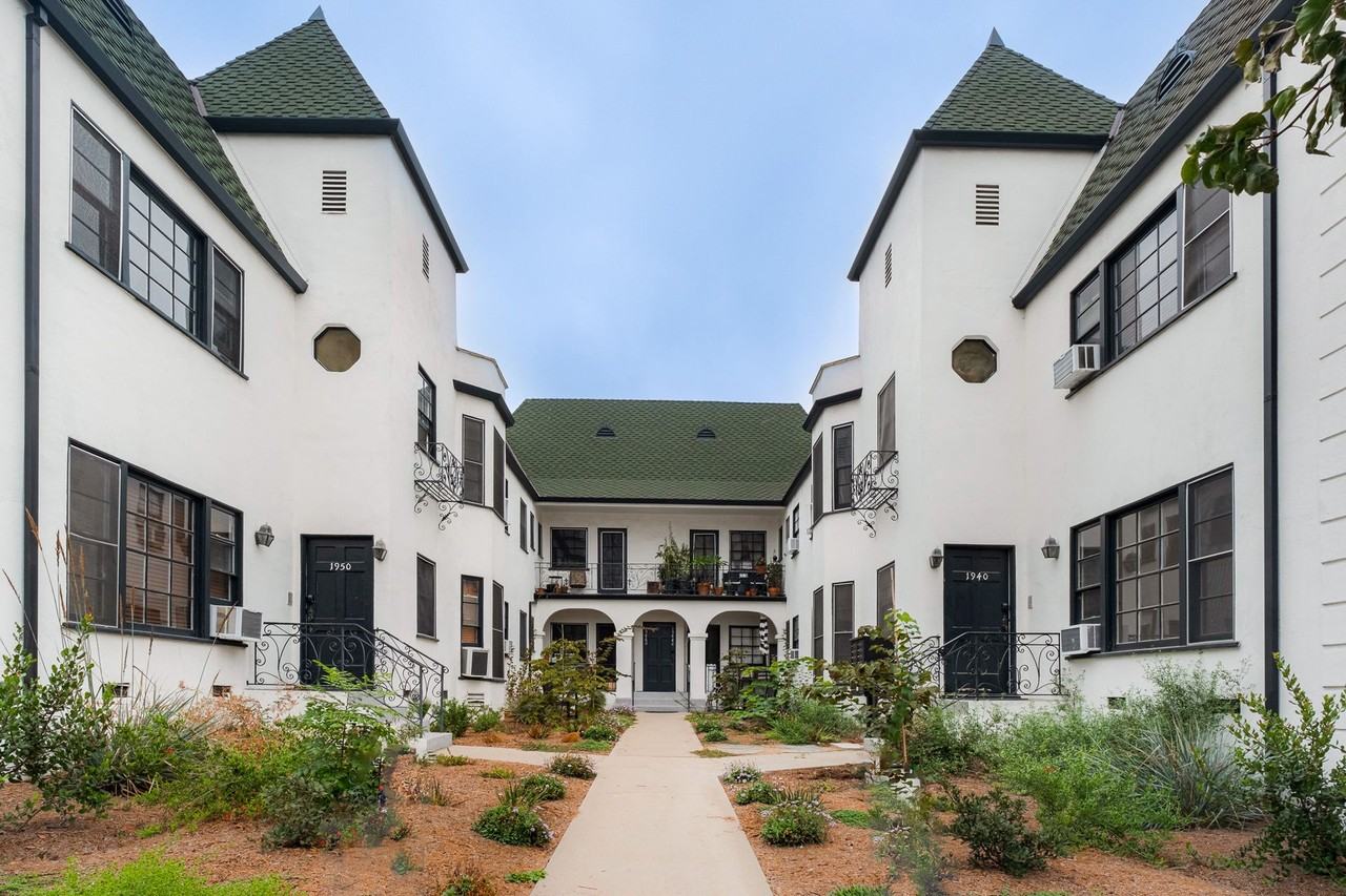 1940 N Vermont Ave #1