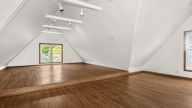 433 Wisconsin Ave #2F - Photo 6 of 7