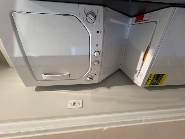 433 Wisconsin Ave #2F - Photo 7 of 7