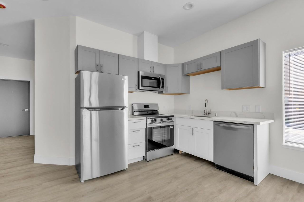 3000 T St #104 - Photo 3 of 12