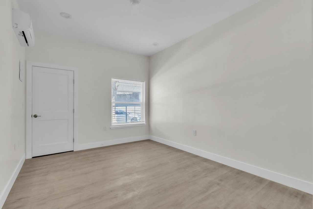 3000 T St #104 - Photo 5 of 12