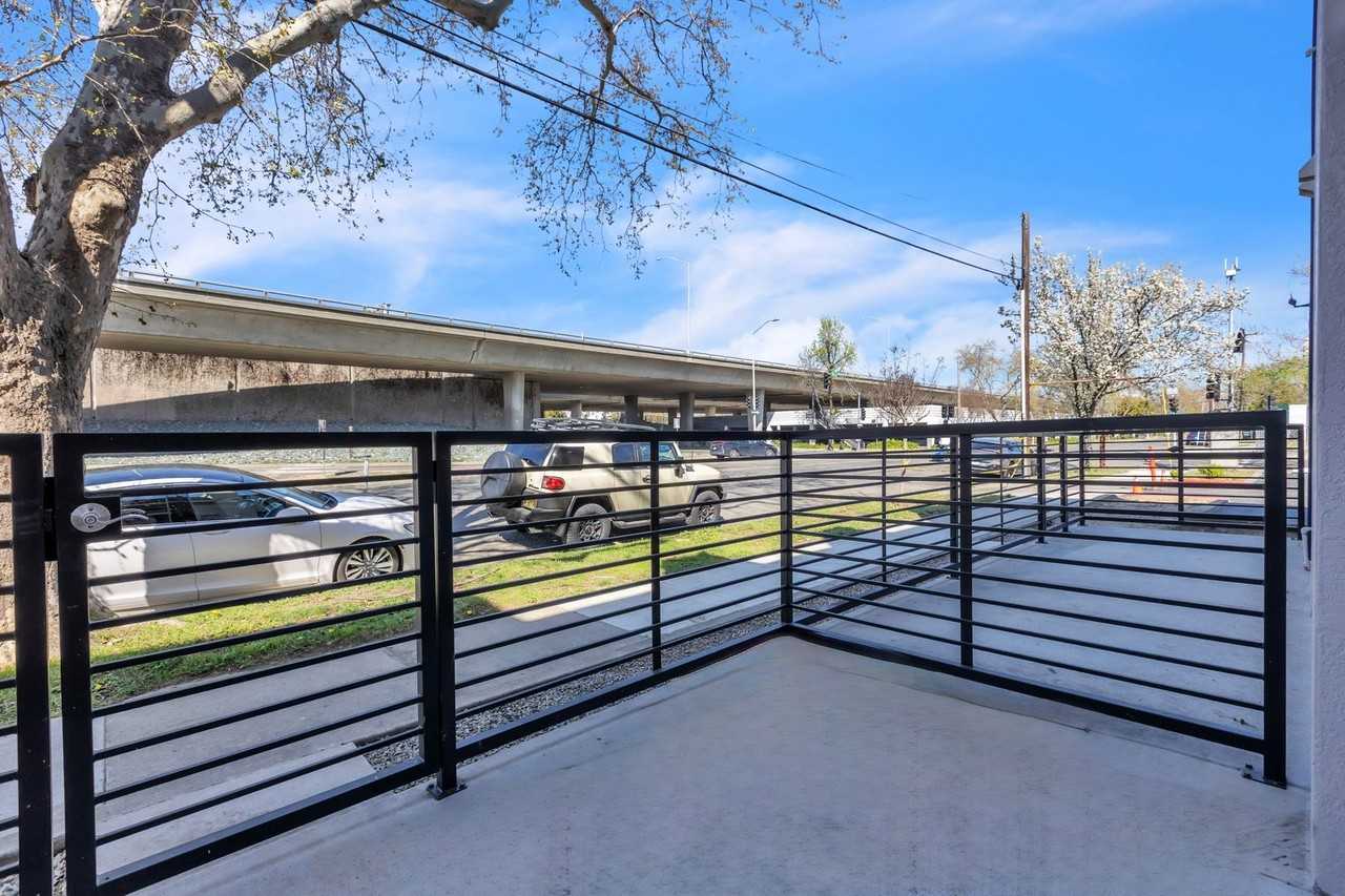 3000 T St #102 - Photo 6 of 11