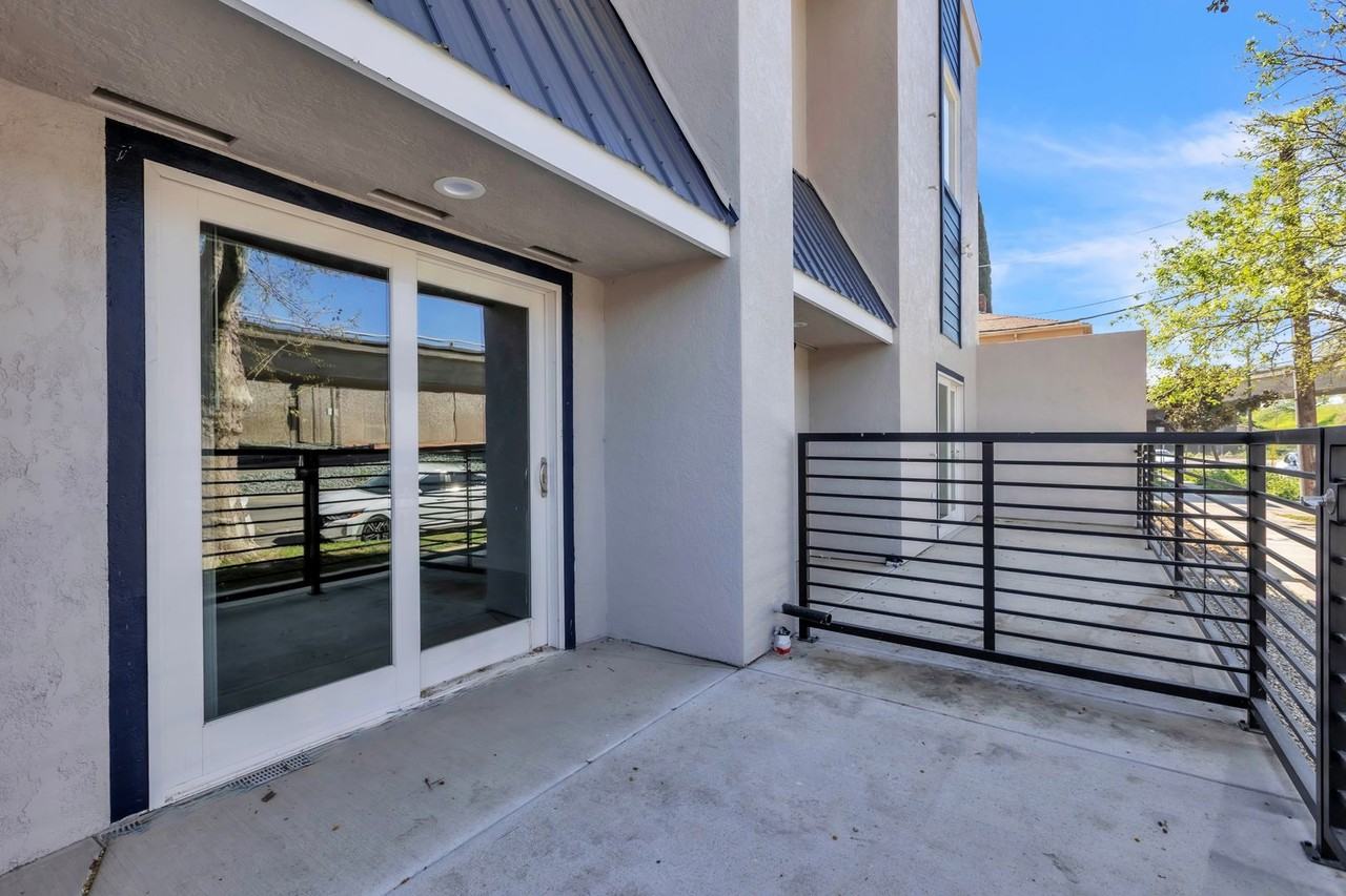 3000 T St #102 - Photo 7 of 11