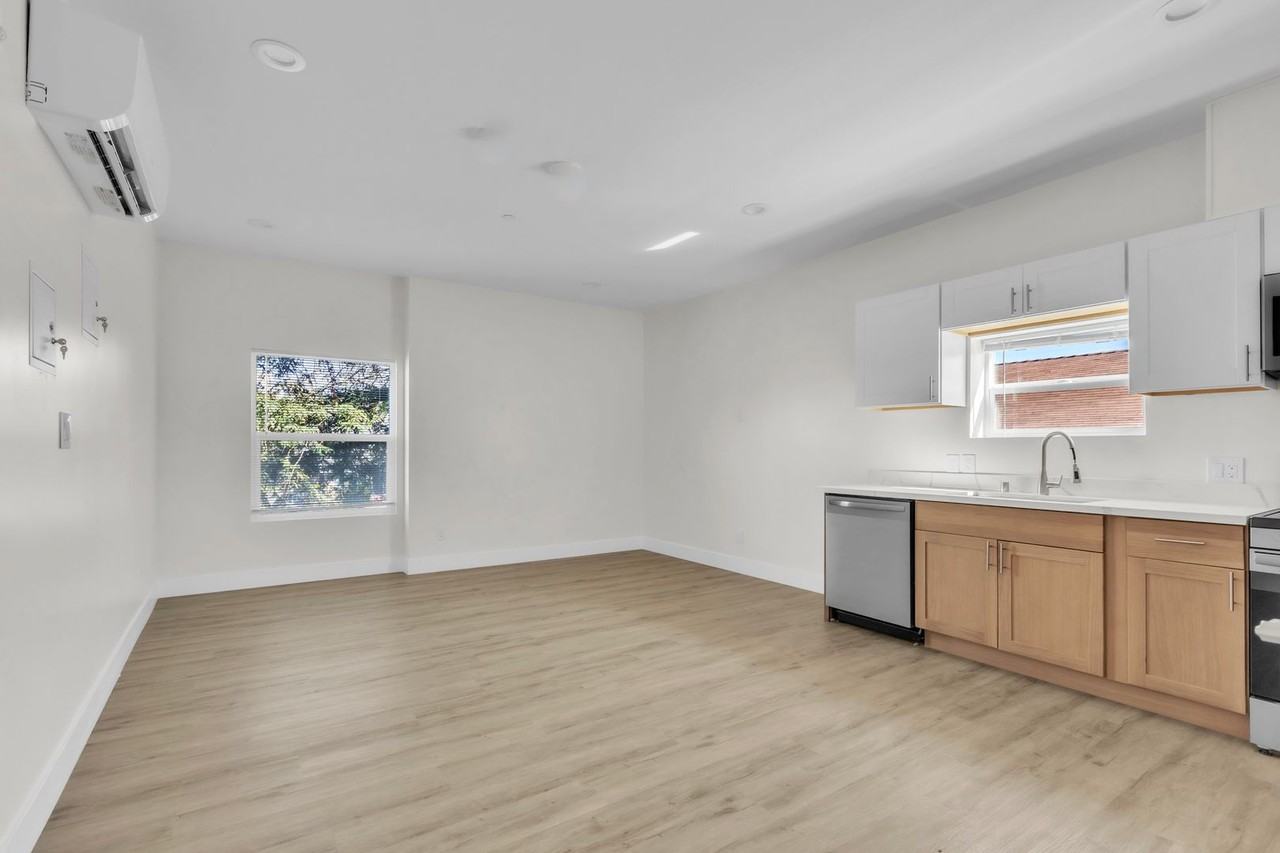 3000 T St #201 - Photo 2 of 10