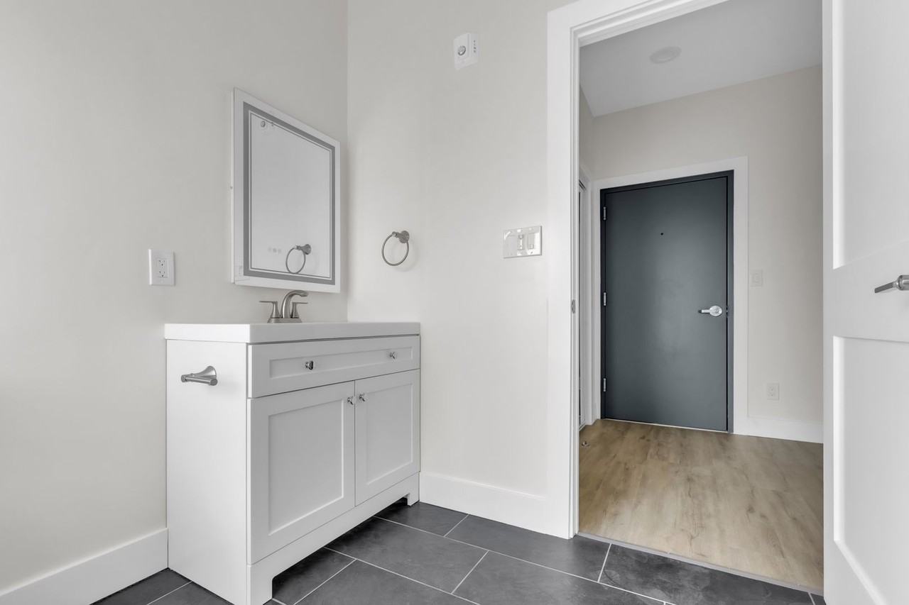 3000 T St #201 - Photo 6 of 10