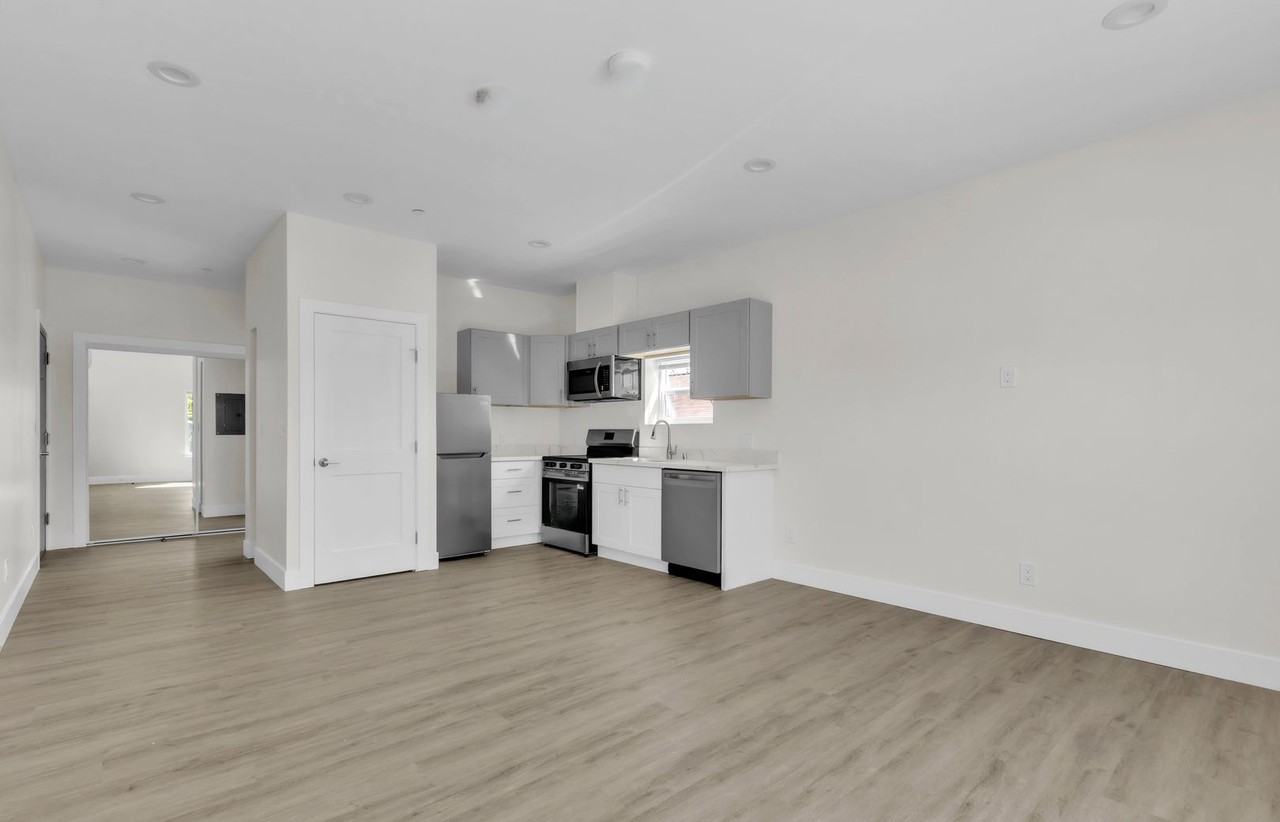 3000 T St #203 - Photo 2 of 10