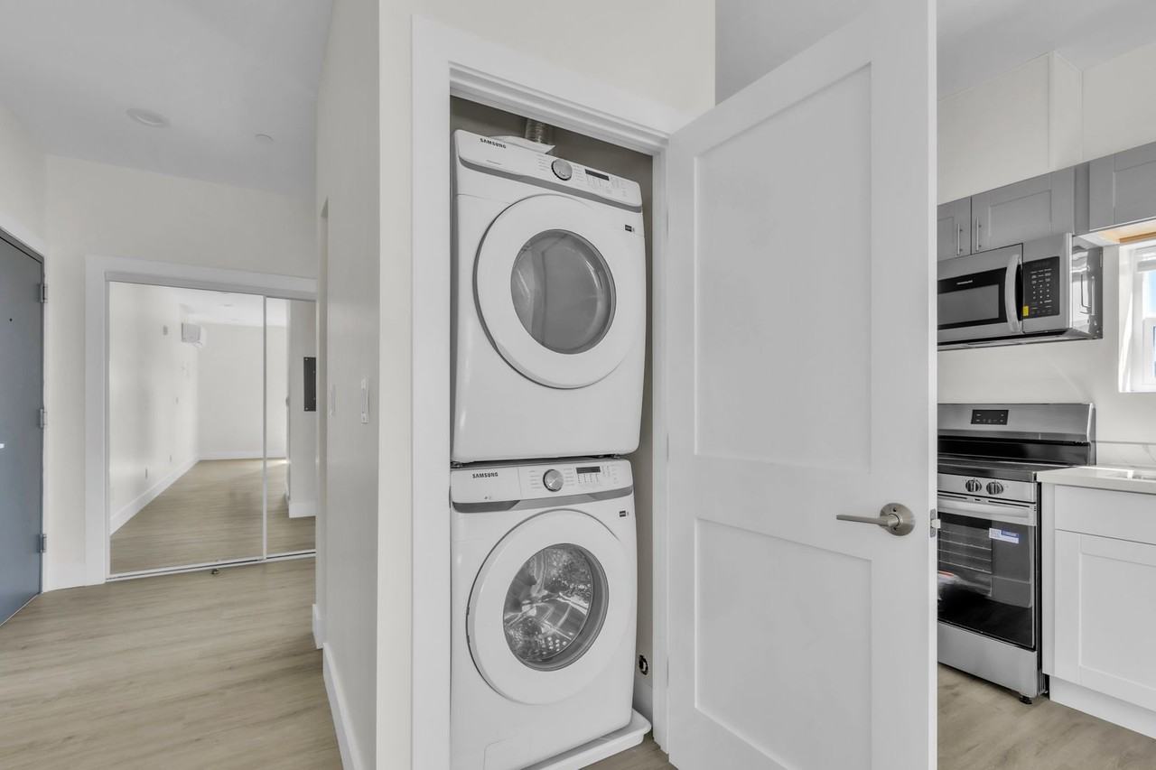 3000 T St #203 - Photo 5 of 10