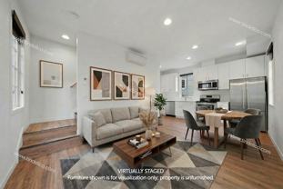 350DD - Photo 1 of 1