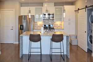 featured image of 810 S Rock St