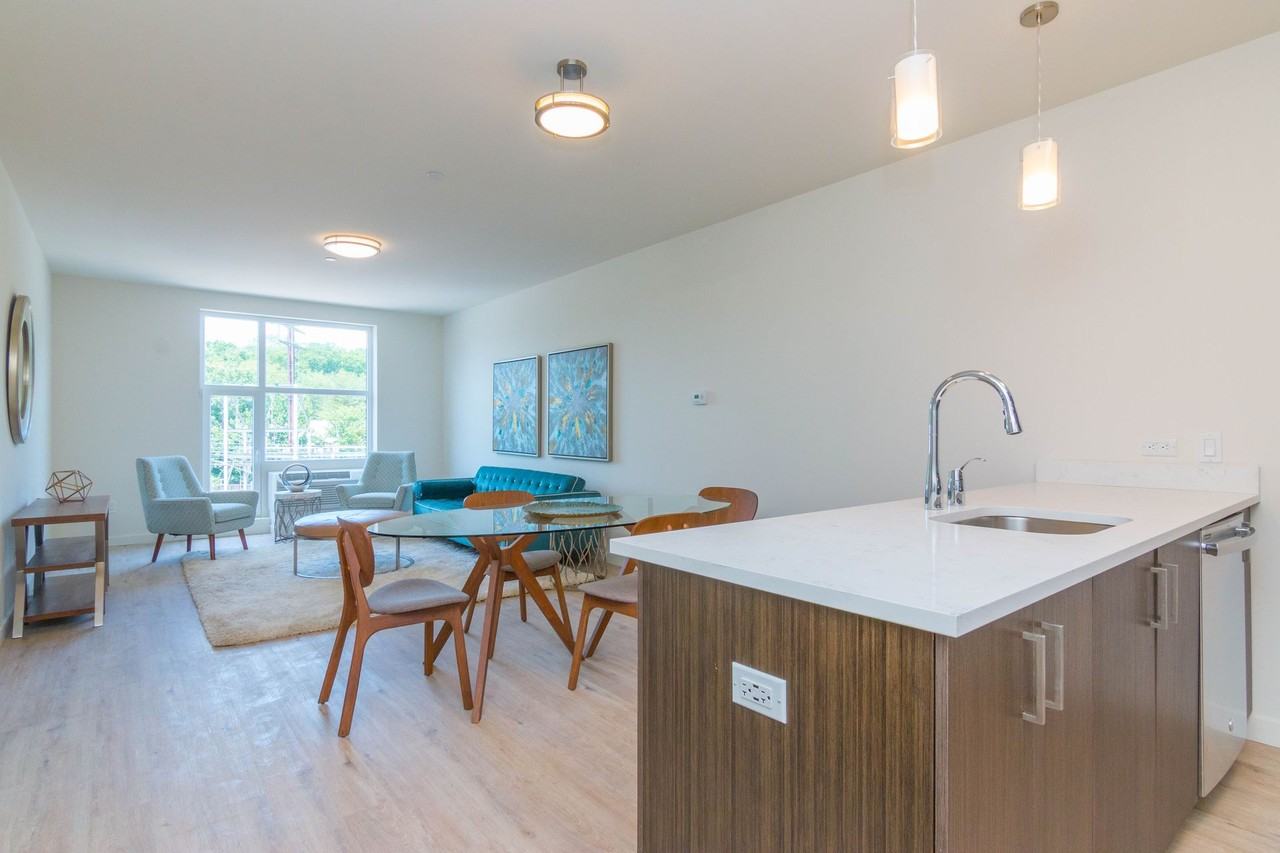 WoodWorks - Photo 7 of 11