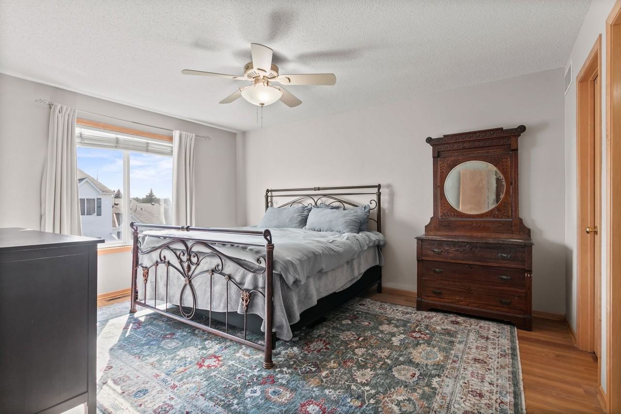 6836 Meadow Grass Ln S - Photo 7 of 11