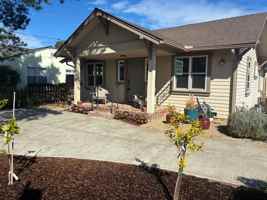 featured image of 1665 Laurel Ave #A