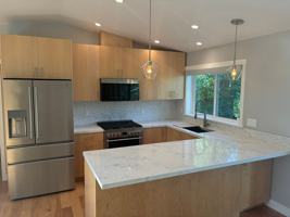 featured image of 1665 Laurel Ave #B