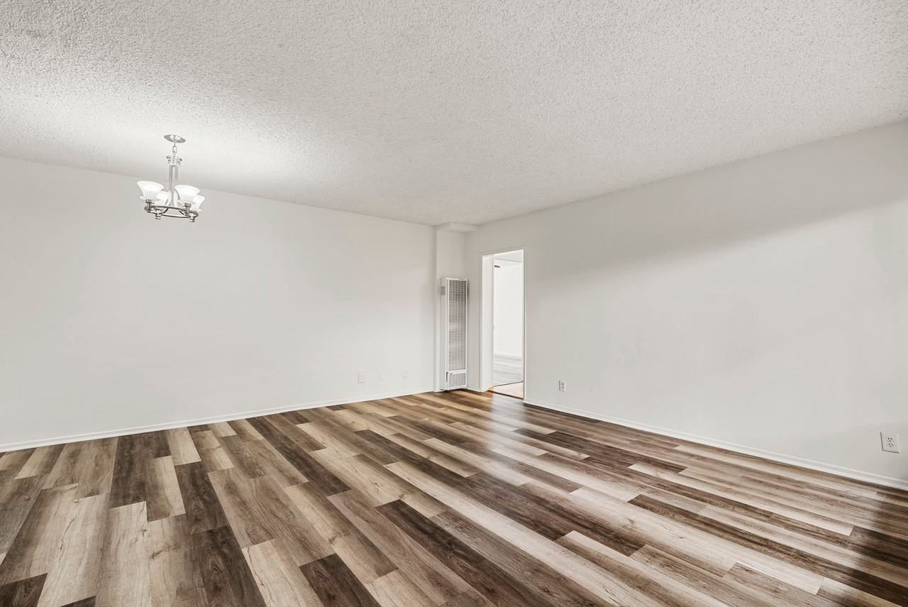 1041 S Corning St #103