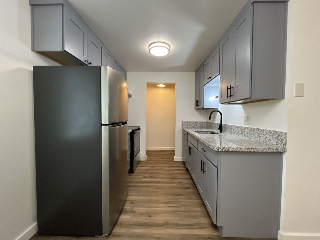 7721 Se Harold St - Photo 3 of 23