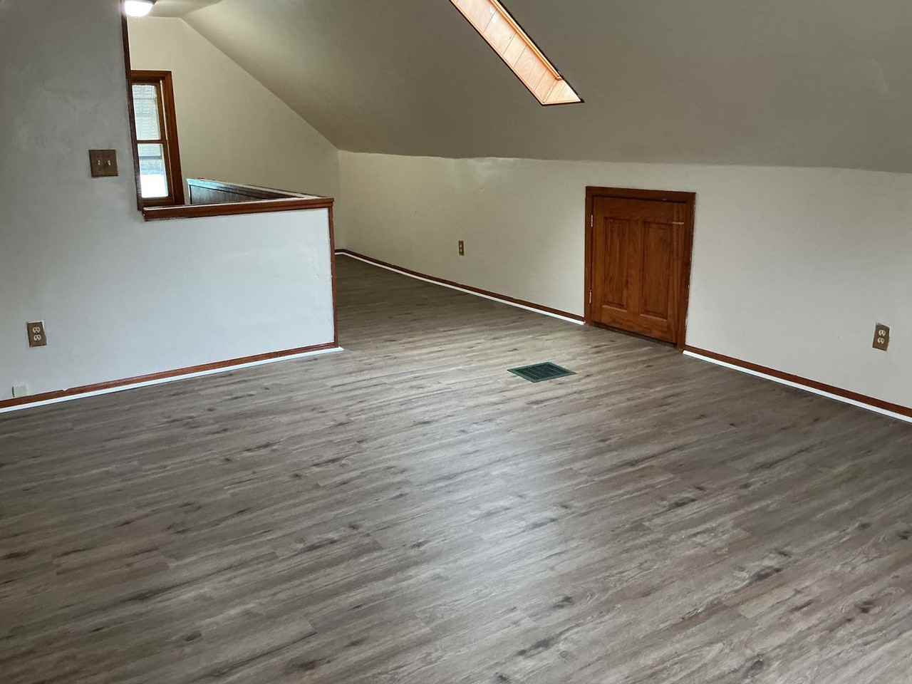 4642 N 45th St - Photo 3 of 16