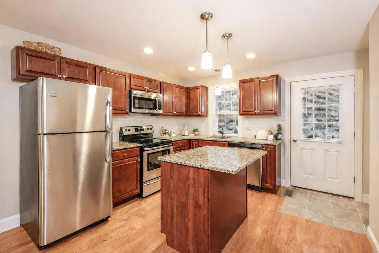 The Hills at River View Luxury Townhouses - Photo 5 of 25