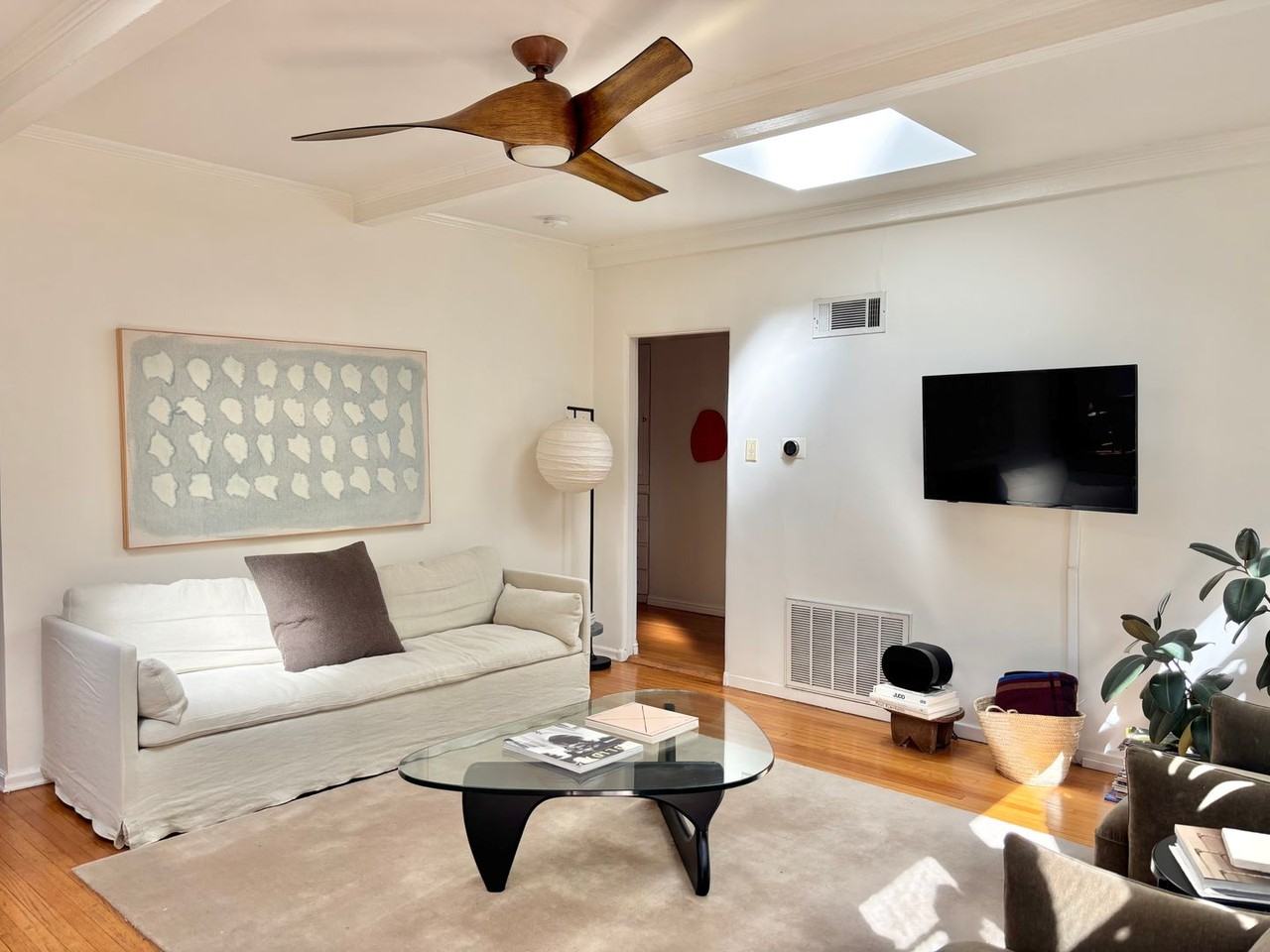 1505 N Occidental Blvd - Photo 6 of 30