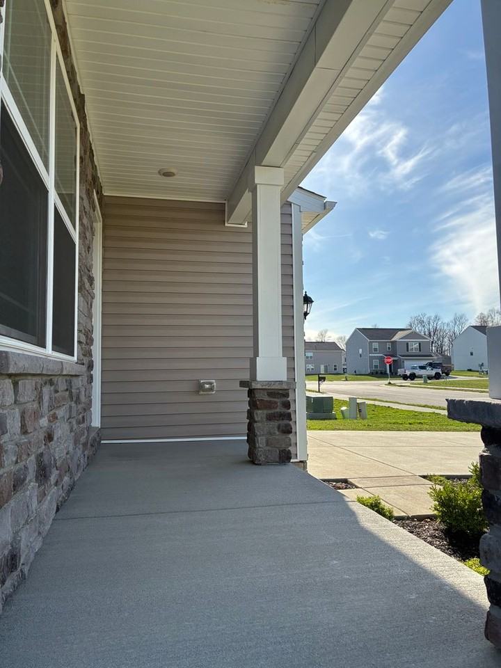 404 Tristan Ln - Photo 5 of 50