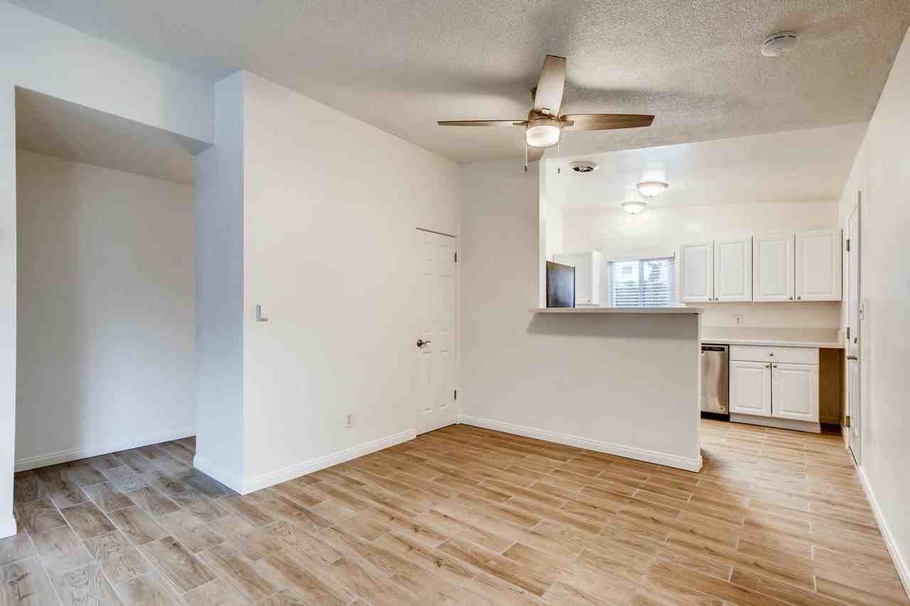 953 Nardo Rd - Photo 4 of 11