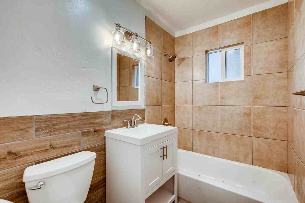 953 Nardo Rd - Photo 7 of 11