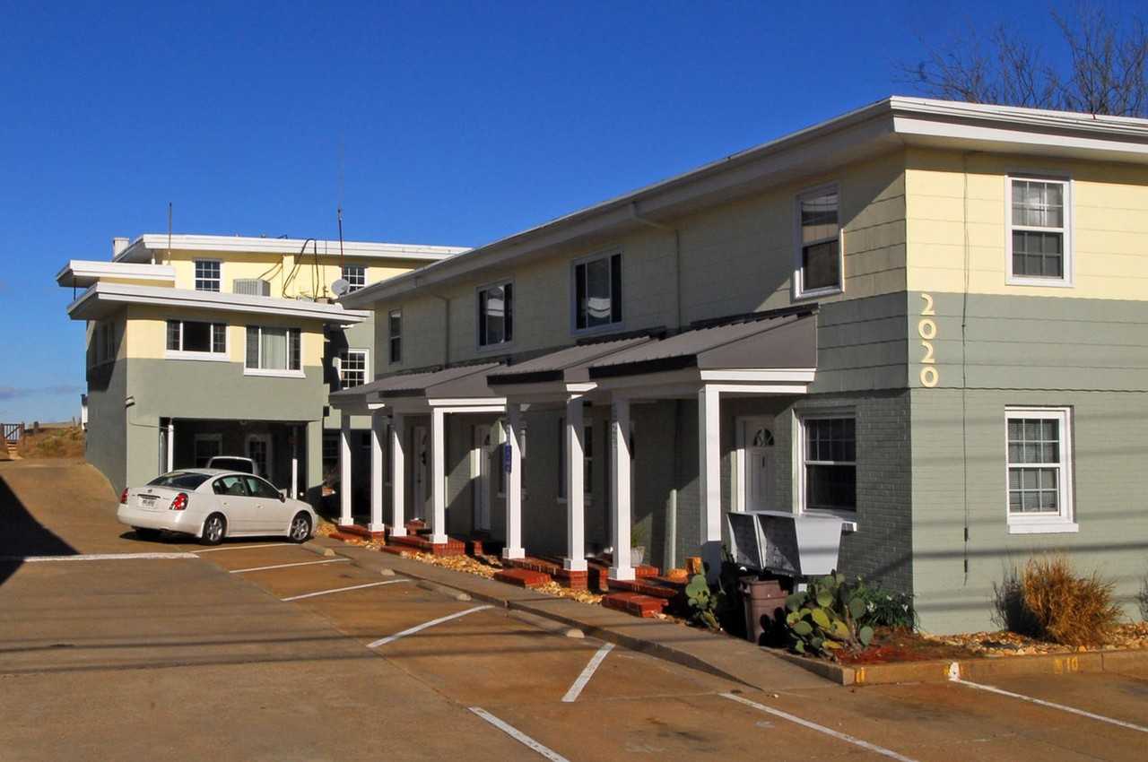 OceanView,E.2020 - Photo 2 of 5