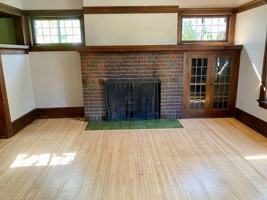 featured image of 2016 E 6th St