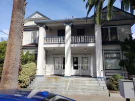 featured image of 400 S 7th St