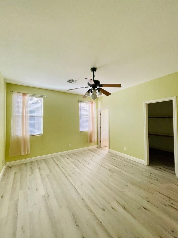 3143 Diamond Crest Ln - Photo 6 of 12