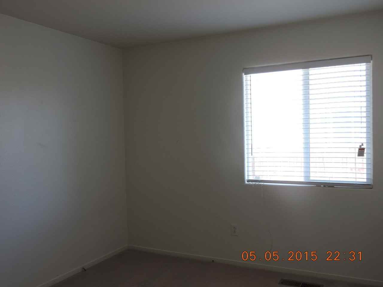 716 Fall St - Photo 7 of 16