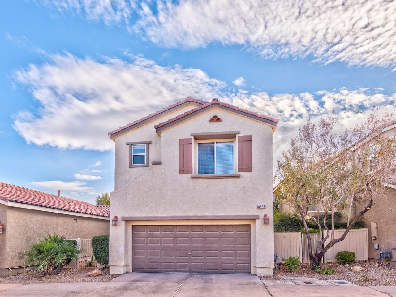 8525 Caladium Ct - Photo 2 of 16