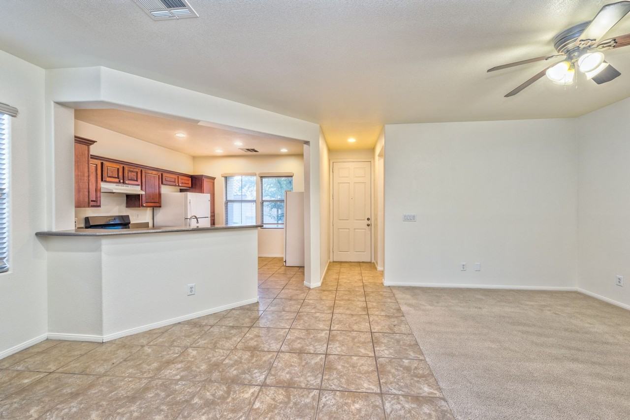 8525 Caladium Ct - Photo 6 of 16