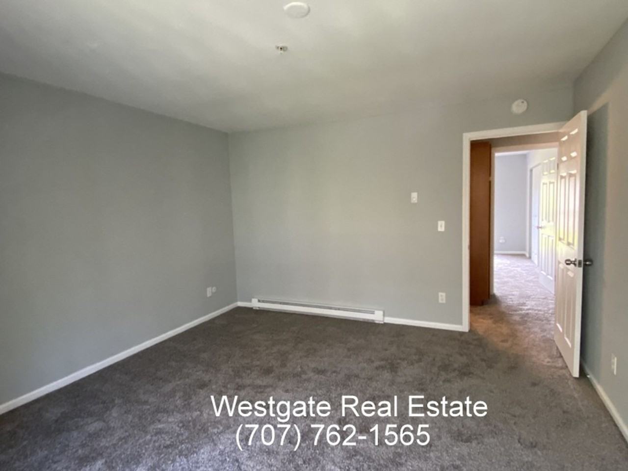 1016 Eleanor Ave - Photo 6 of 21