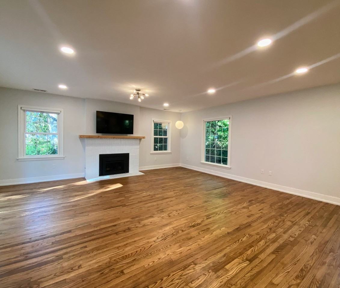 8866 Edgewater Dr Sw - Photo 4 of 18