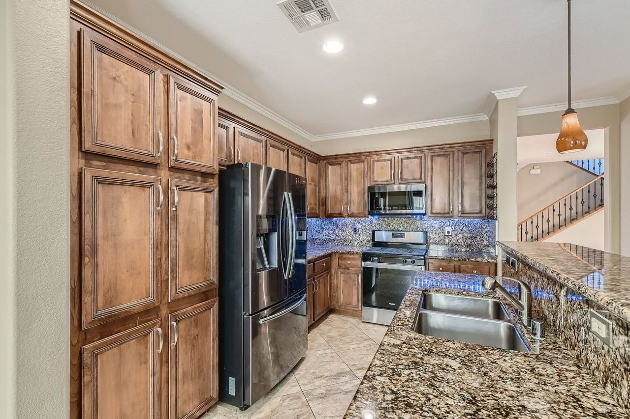 1533 Mount Noble Ct - Photo 6 of 28