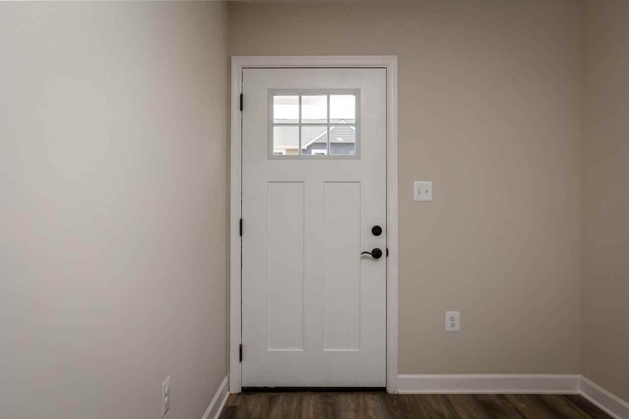 1330 Palomino Trl - Photo 4 of 39