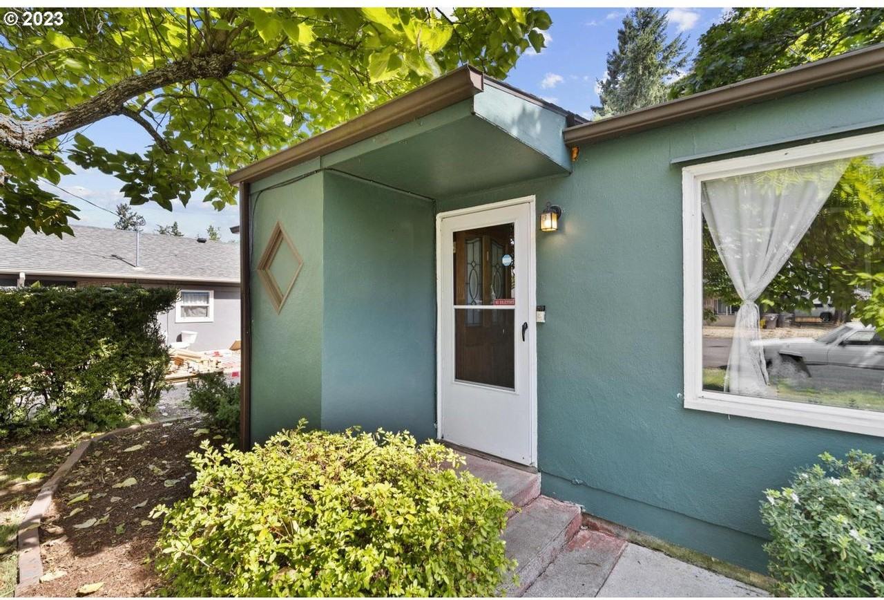 499 Sw 5th Ave - Photo 5 of 27