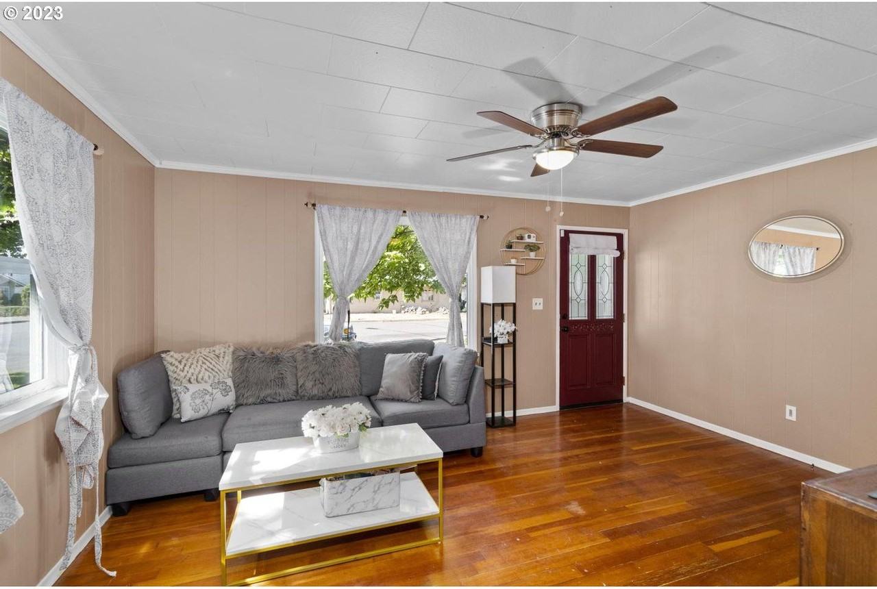 499 Sw 5th Ave - Photo 7 of 27