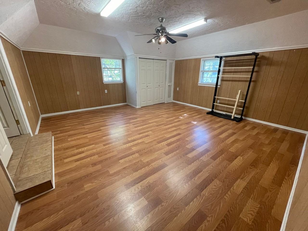 9357 Savanna Dr - Photo 7 of 16