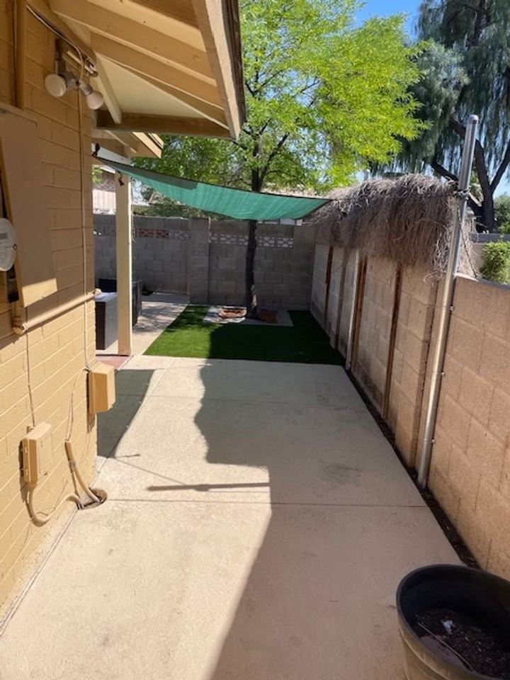 1633 E La Jolla Dr - Photo 4 of 33