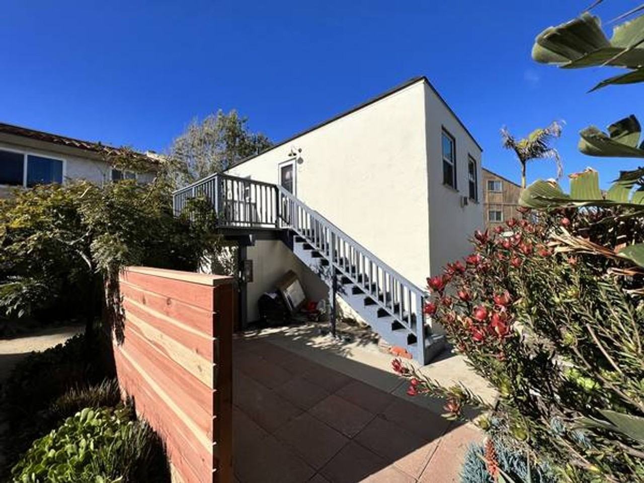 2053 Pierpont Blvd #C - Photo 2 of 16