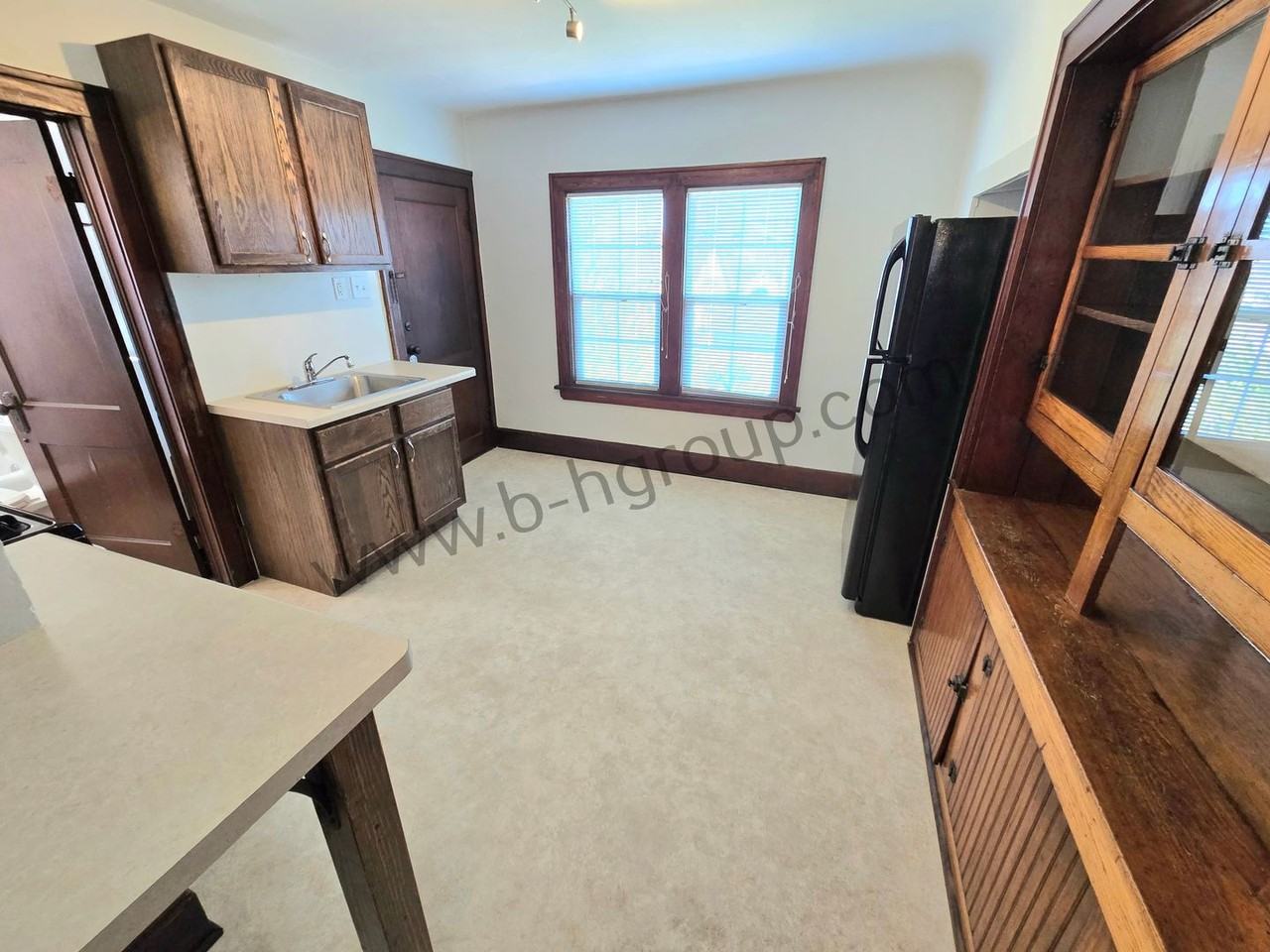 4529 18th Ave - Photo 7 of 23