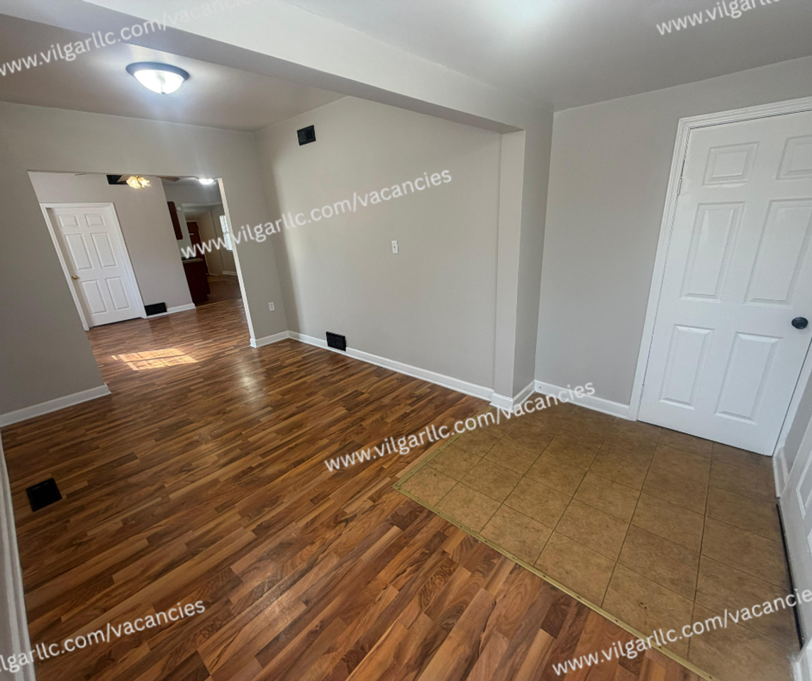 2256 Connecticut St - Photo 4 of 28