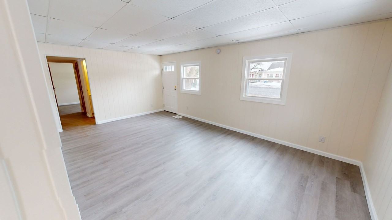 13 Hawley Ave - Photo 2 of 21