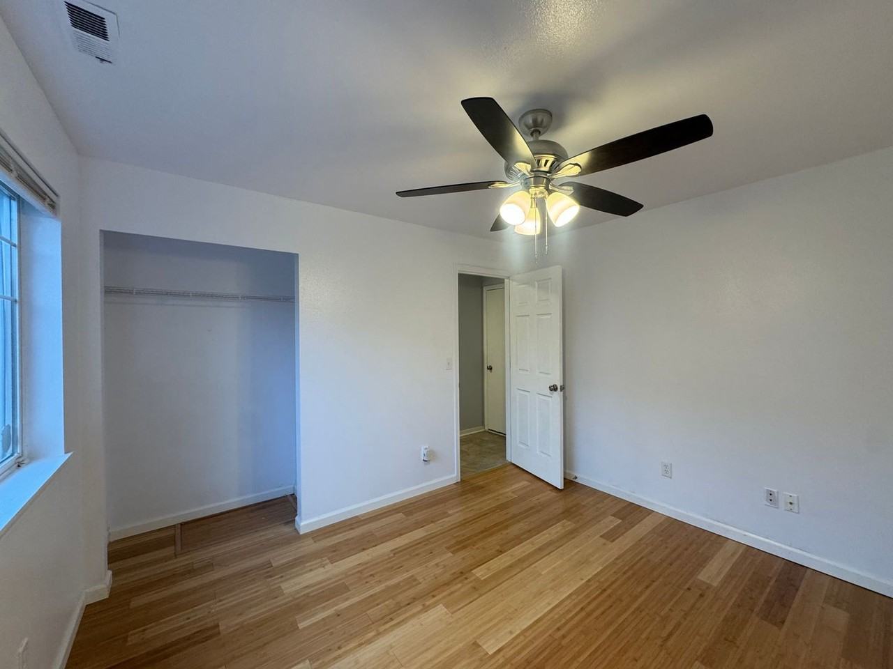 11219 3rd Ave E - Photo 3 of 22