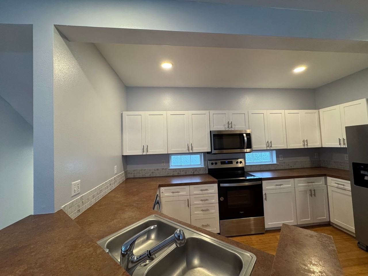 11219 3rd Ave E - Photo 7 of 22