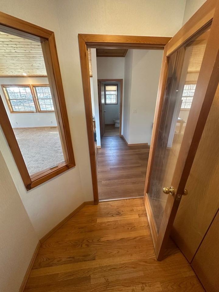 15608 Waterloo Cir - Photo 2 of 27